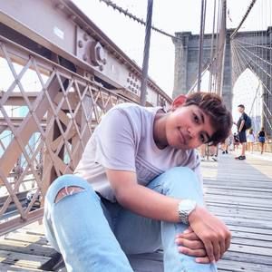 Meet your Posher, Ak